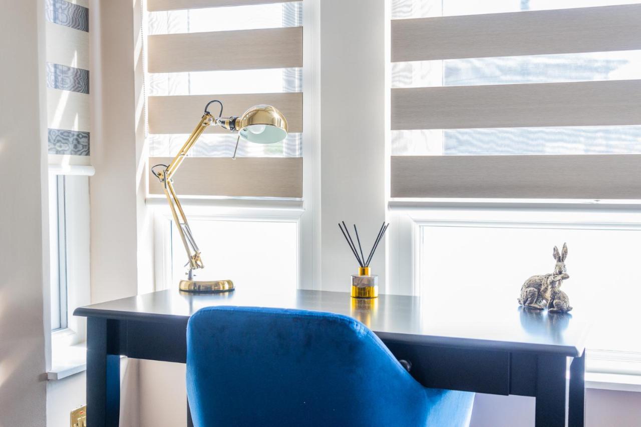 Elegant Studio - Perfect For Explorers Appartement Londen Buitenkant foto