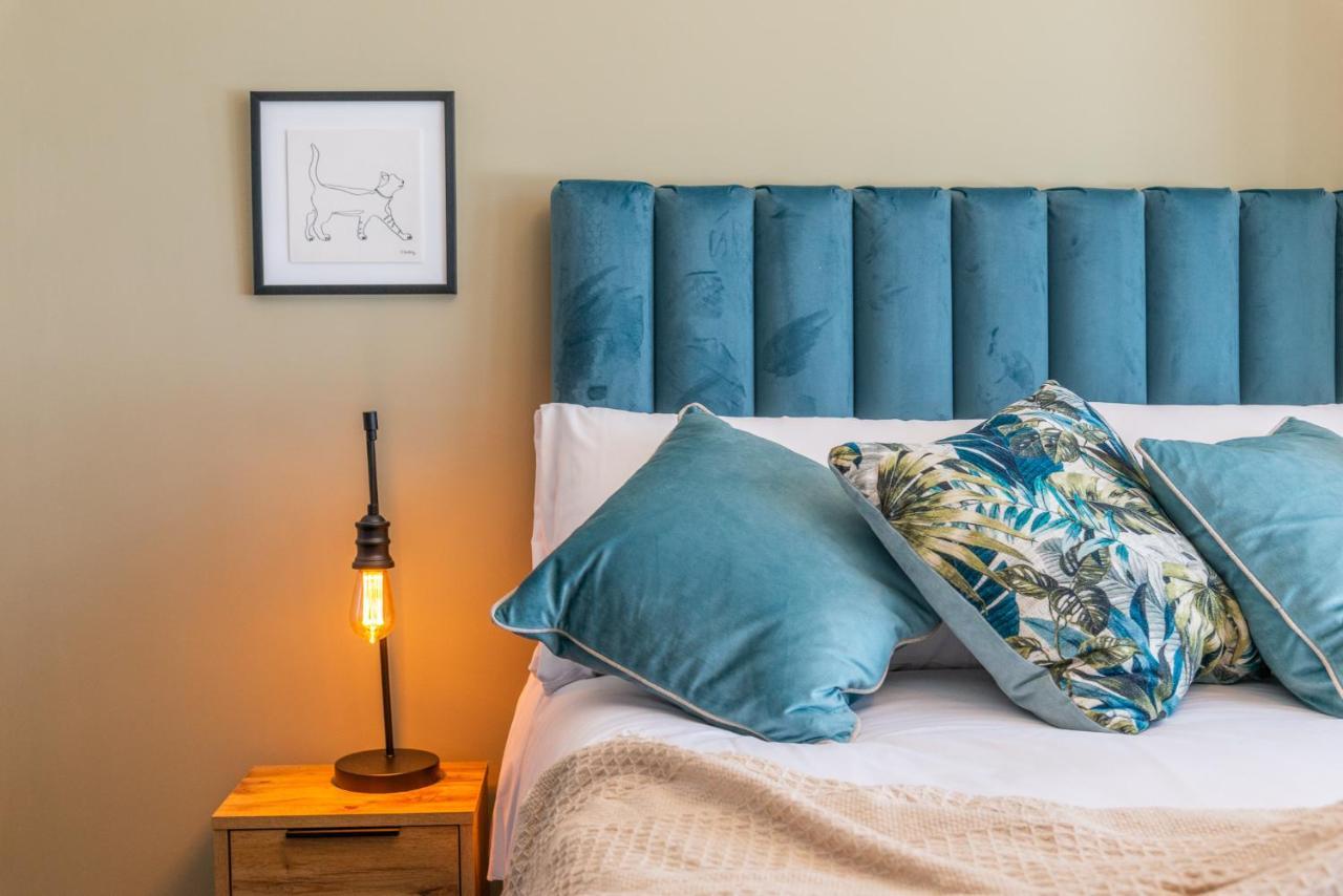 Elegant Studio - Perfect For Explorers Appartement Londen Buitenkant foto